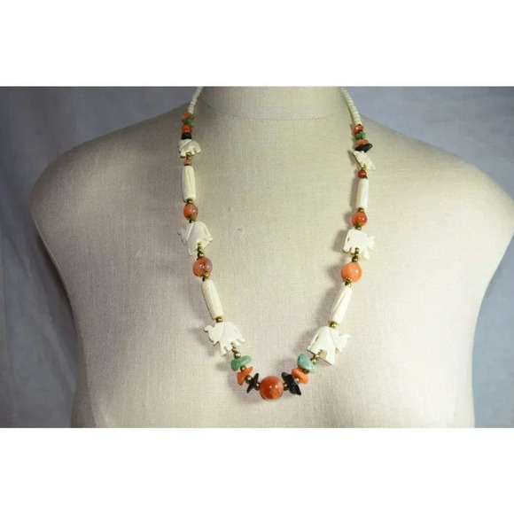 Vintage Mini Carved Bovine Bone Elephant Aquamarine Agate Bead  Necklace - Picture 1 of 4